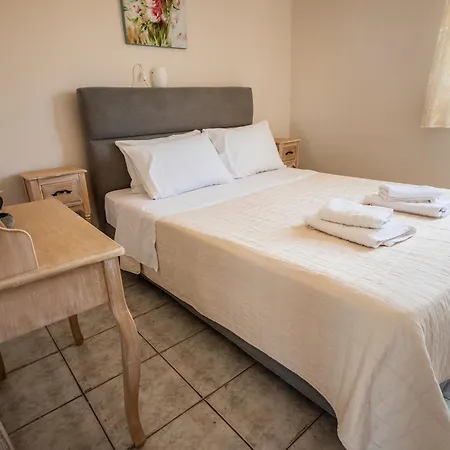 Voula Apartment *